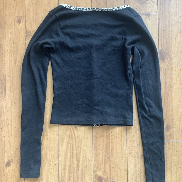 John Galt Black Cheetah Cropped Cardigan Button Up - Picture 3 of 3